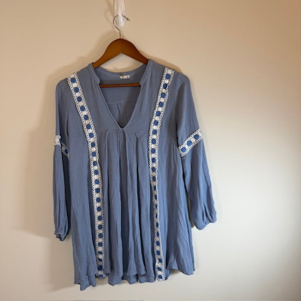 En Creme Shirt Women’s Small Blue Embroidered Peasant Bohemian Boho Tunic Top - Picture 3 of 12